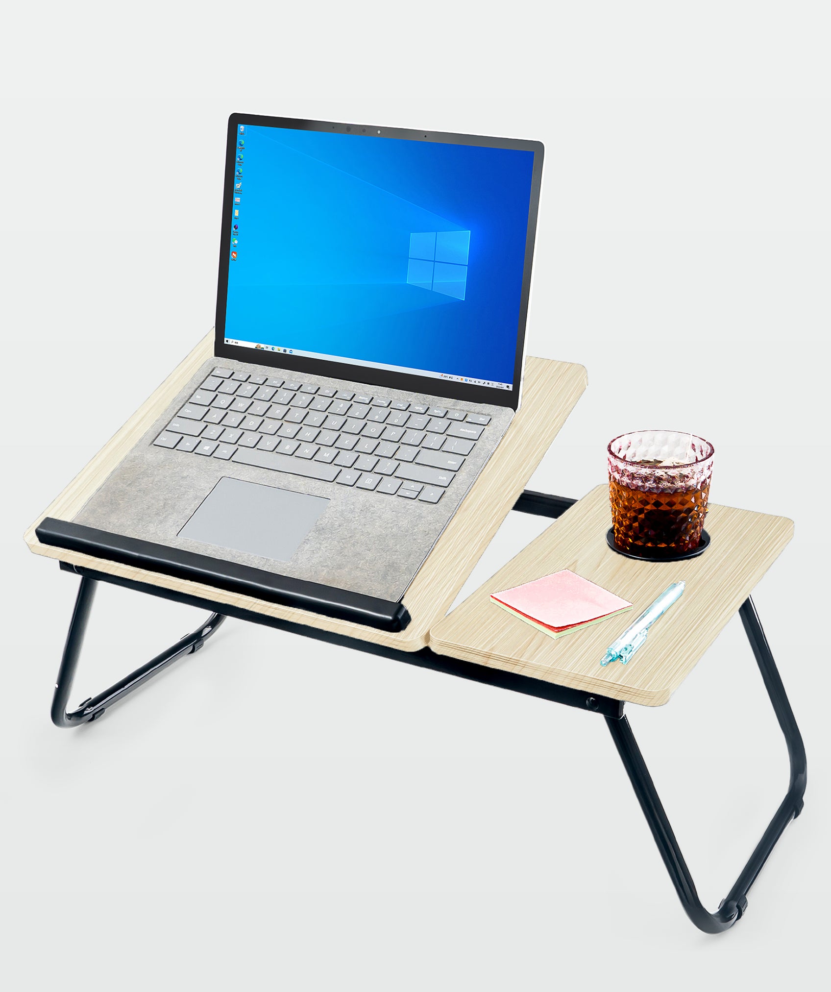 Mesa plegable portátil en madera y metal: ideal para trabajar y relajarte